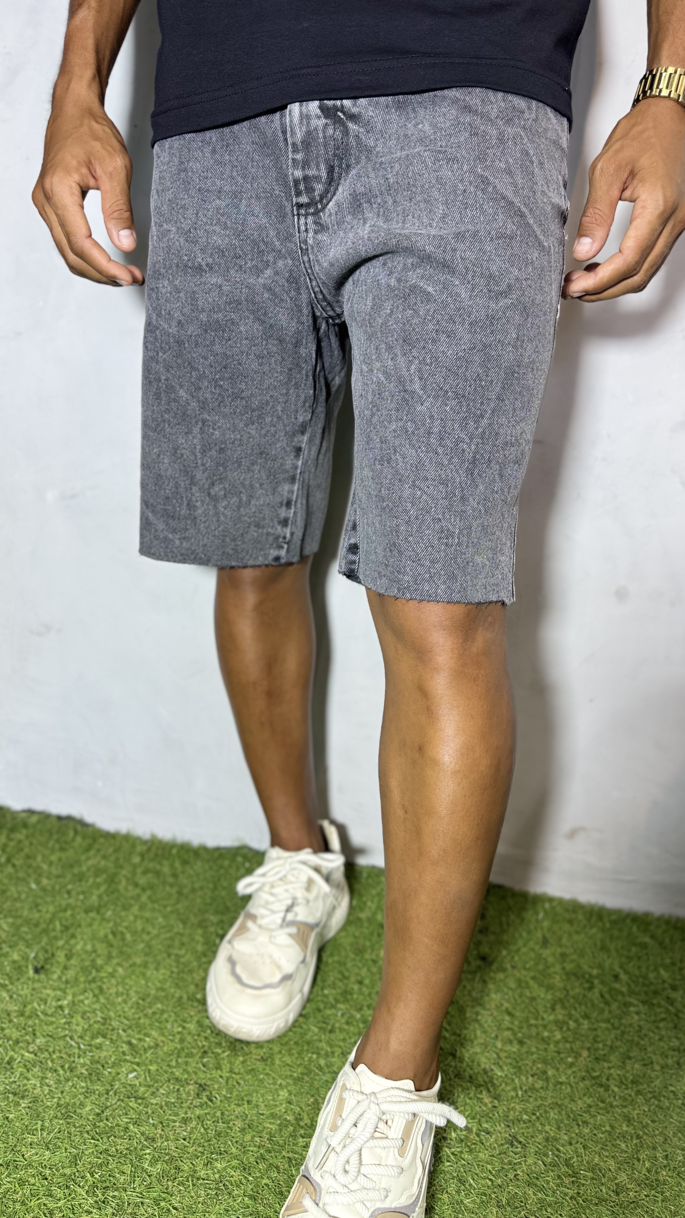 Short jeans e modelagem Gringa